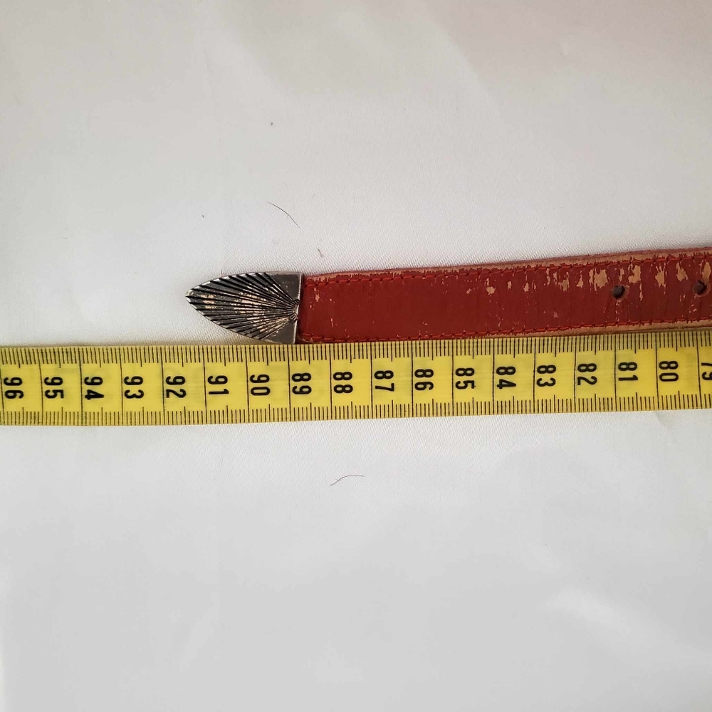 Red Leather Belt with Metalic Animals - Picture 9 of 9